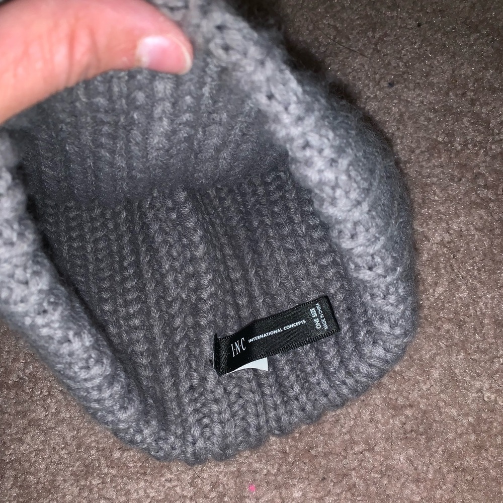 Grey hat